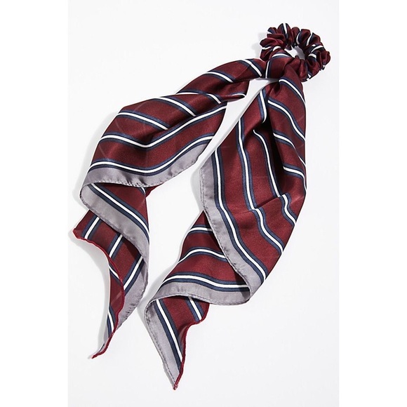 Free People Accessories - NWT Free People Autumn Scarf Pony in Wine